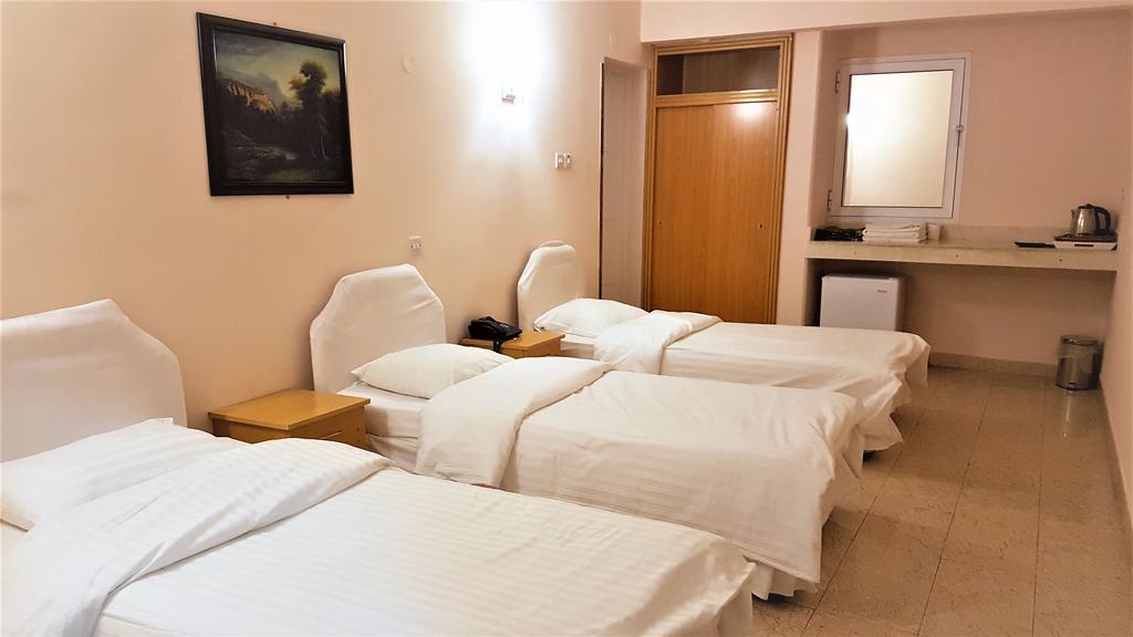 Al Majd Hotel ‘Ibrī Extérieur photo